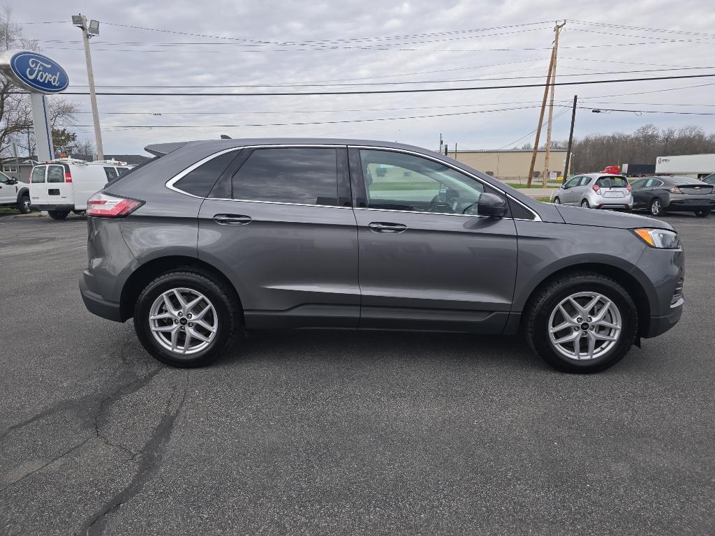 used 2024 Ford Edge car, priced at $27,995
