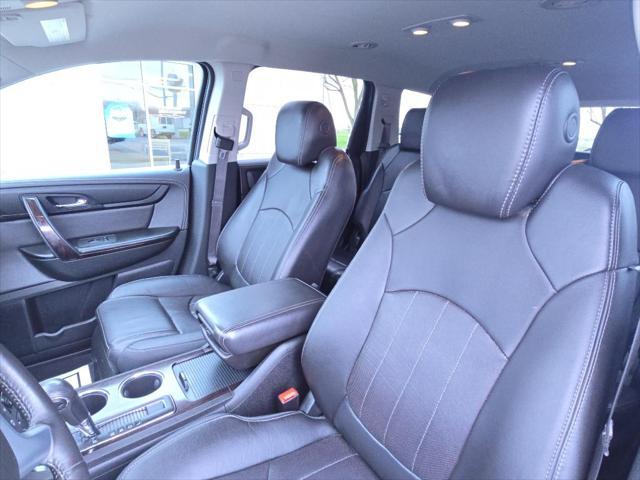 used 2017 Chevrolet Traverse car, priced at $19,995