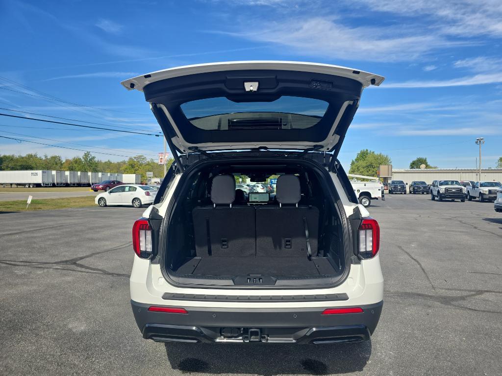 new 2025 Ford Explorer car, priced at $56,495