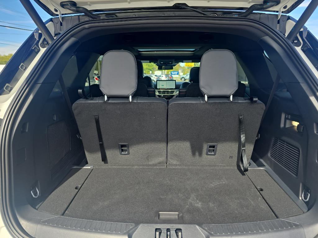 new 2025 Ford Explorer car, priced at $56,495