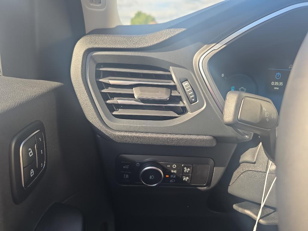 new 2025 Ford Escape PHEV car, priced at $41,595
