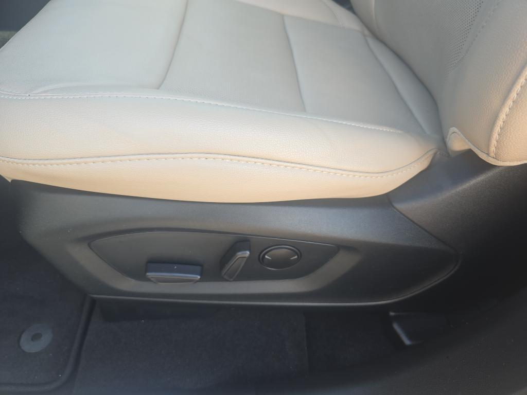 used 2023 Ford Explorer car, priced at $37,995