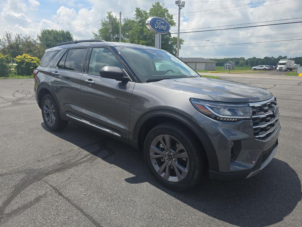 new 2025 Ford Explorer car, priced at $46,995