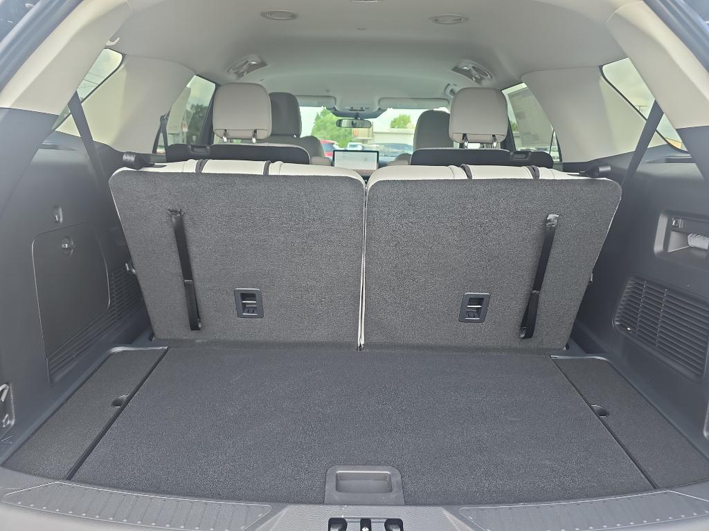 new 2025 Ford Explorer car, priced at $46,995