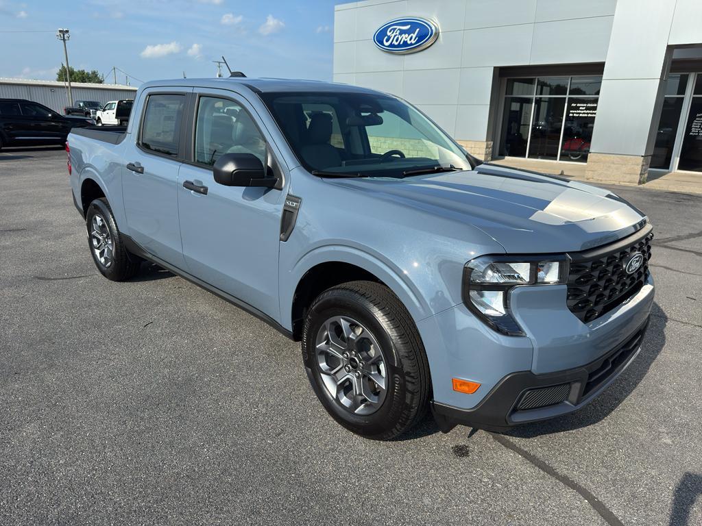 new 2025 Ford Maverick car, priced at $32,995