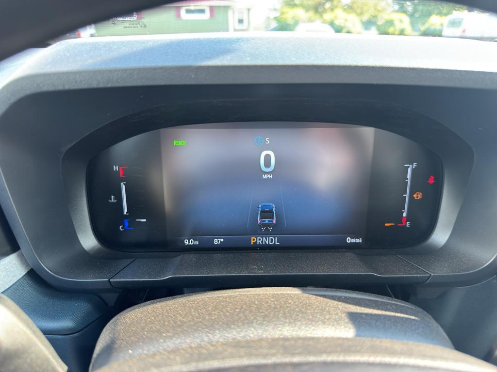 new 2025 Ford Maverick car, priced at $32,995