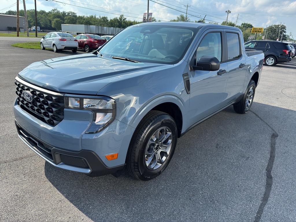 new 2025 Ford Maverick car, priced at $32,995