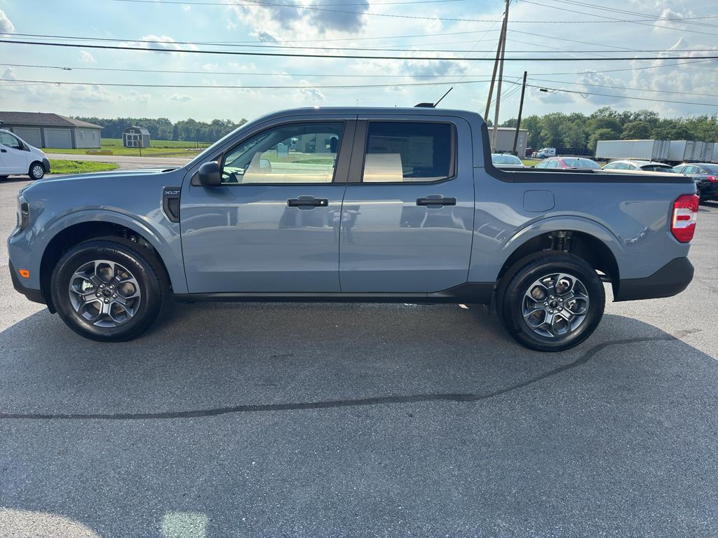 new 2025 Ford Maverick car, priced at $32,995
