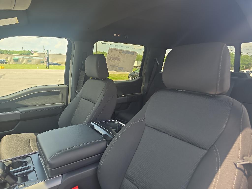 new 2025 Ford F-150 car, priced at $58,495
