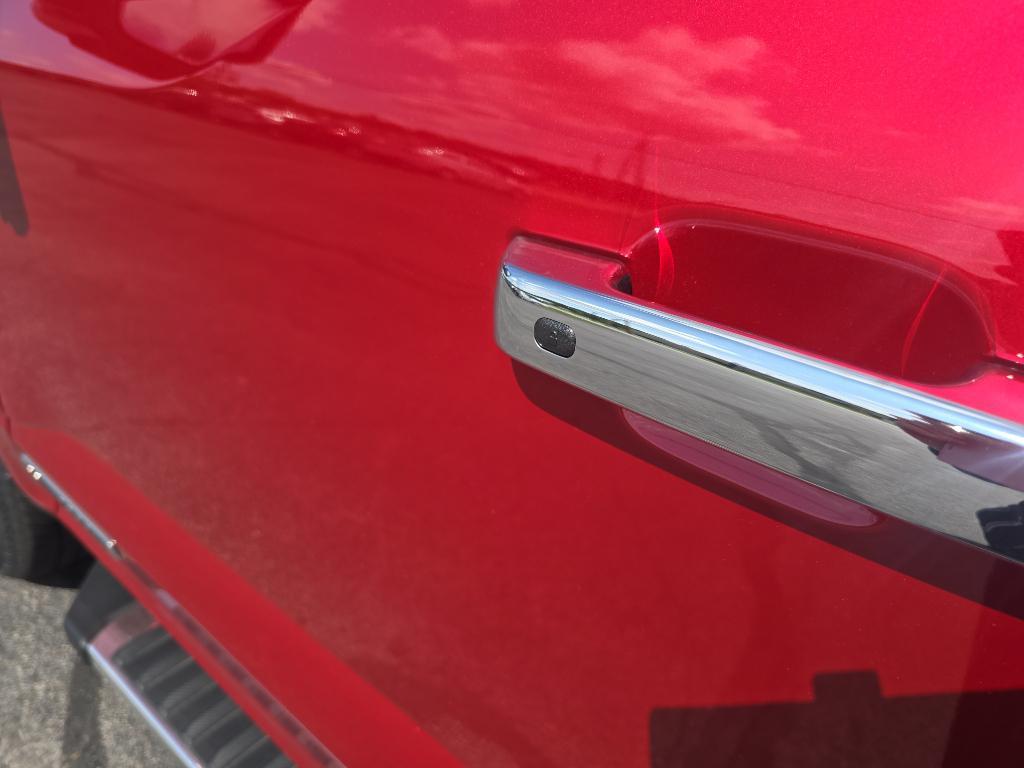 new 2025 Ford F-150 car, priced at $69,995