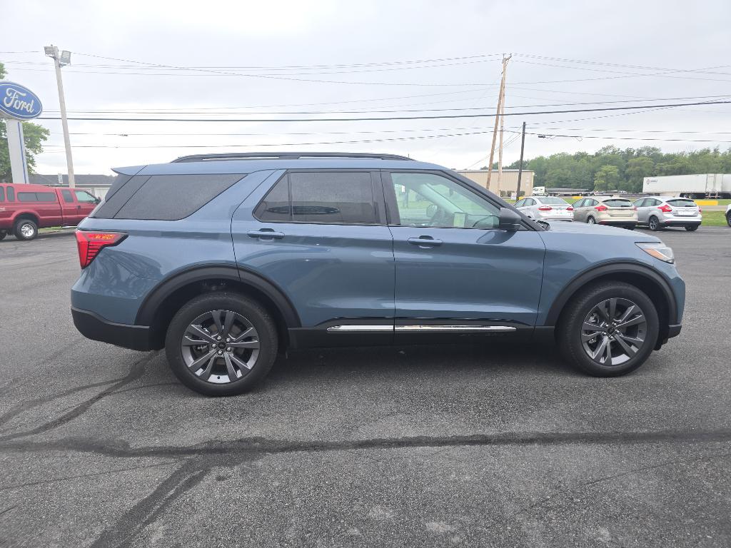 new 2025 Ford Explorer car, priced at $46,995