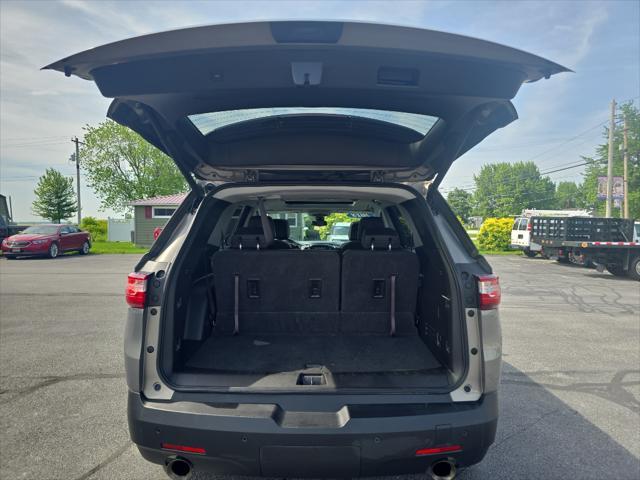 used 2018 Chevrolet Traverse car, priced at $16,995