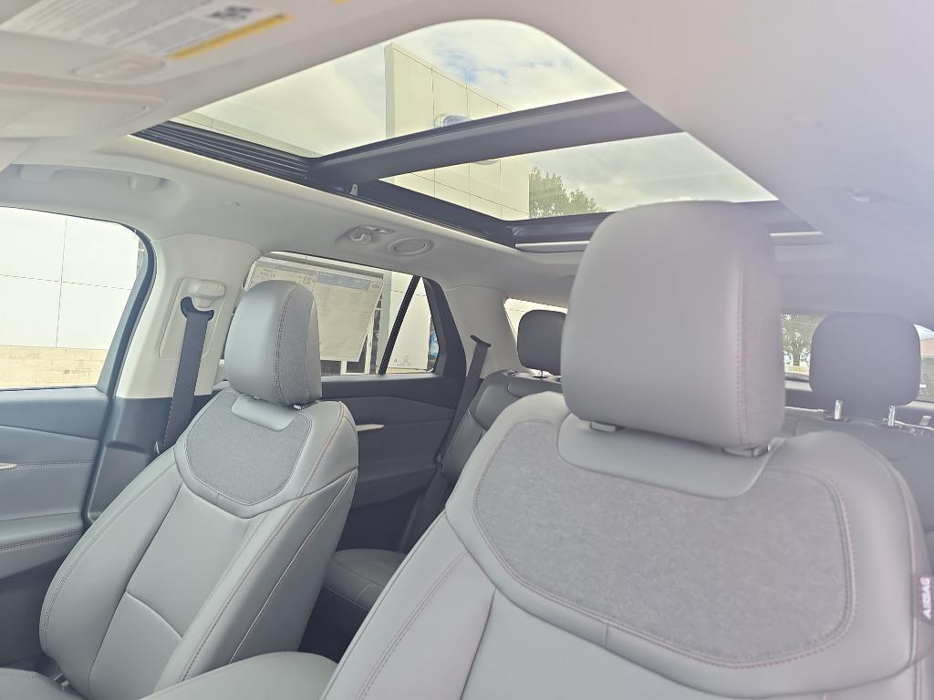 new 2025 Ford Explorer car, priced at $48,995