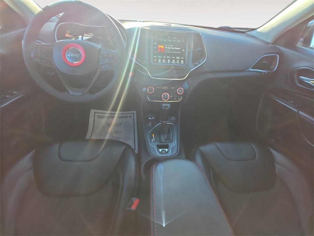 used 2022 Jeep Cherokee car, priced at $23,995