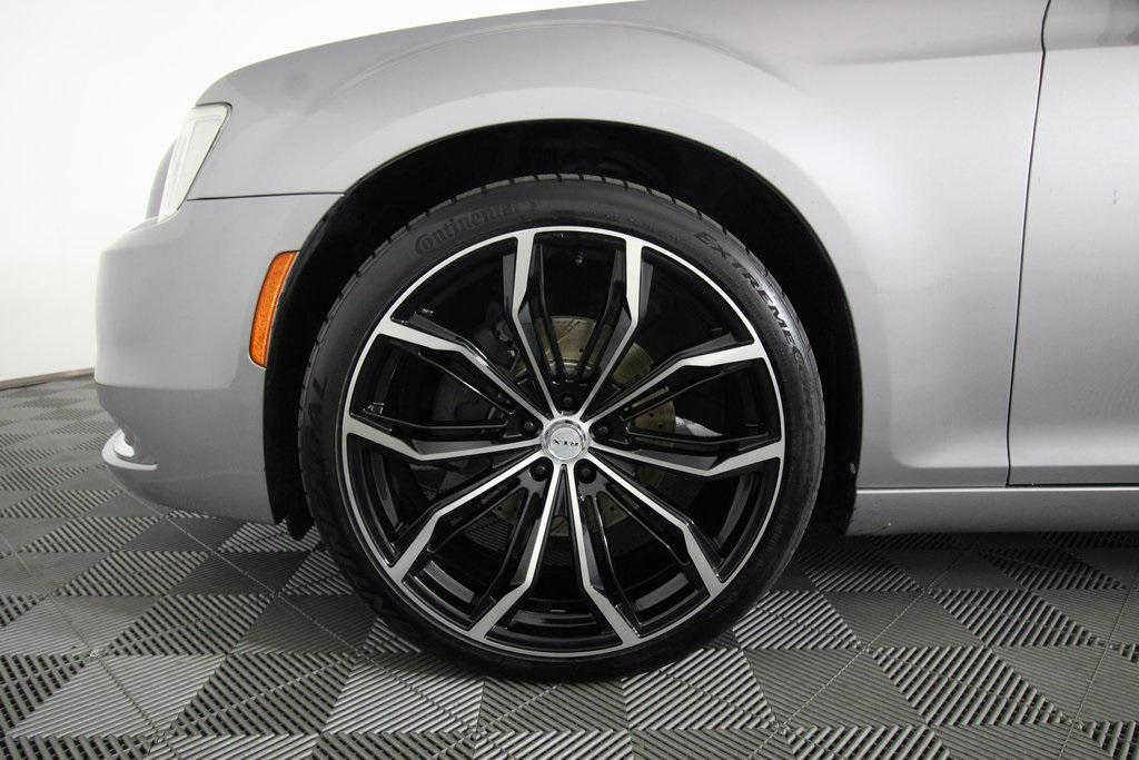 used 2018 Chrysler 300 car, priced at $18,995