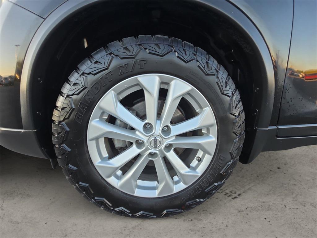 used 2015 Nissan Rogue car, priced at $11,995