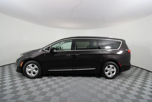 used 2017 Chrysler Pacifica car, priced at $17,495