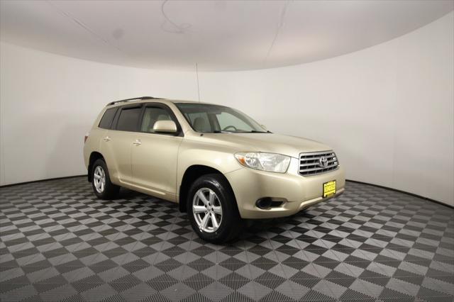 used 2008 Toyota Highlander car, priced at $9,992