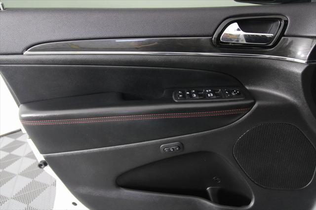 used 2019 Jeep Grand Cherokee car, priced at $28,495