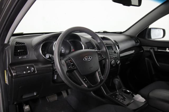 used 2013 Kia Sorento car, priced at $9,992