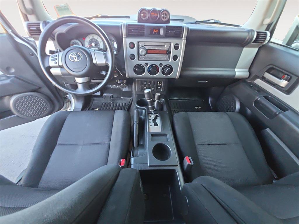 used 2007 Toyota FJ Cruiser car, priced at $17,990