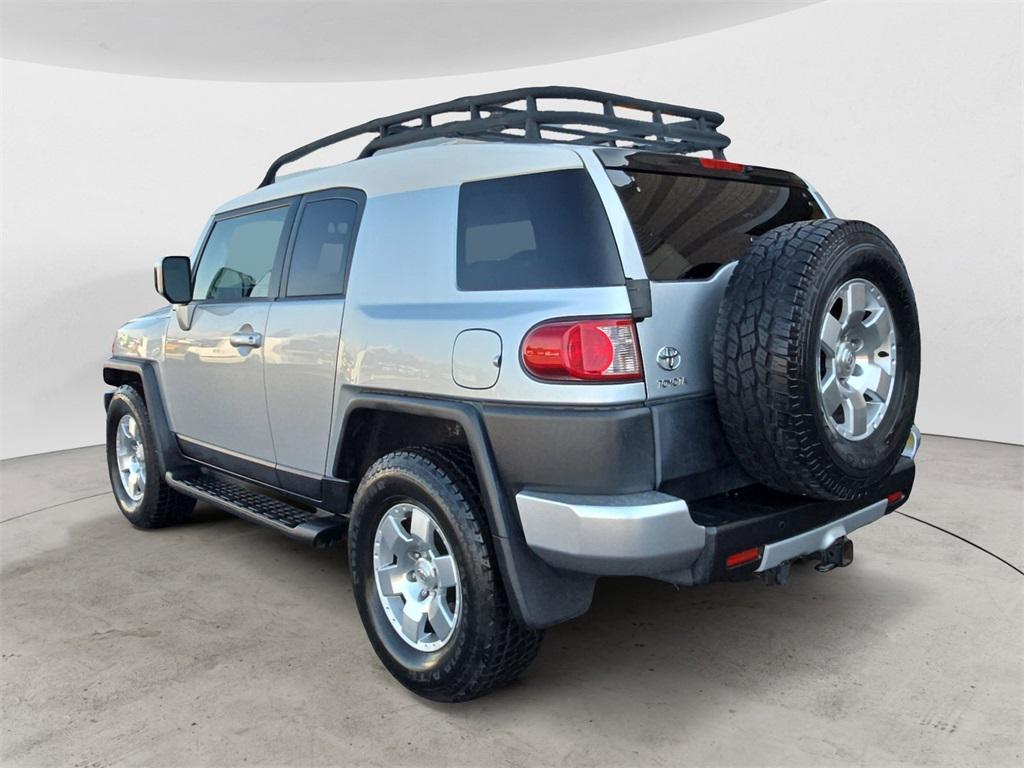 used 2007 Toyota FJ Cruiser car, priced at $17,990