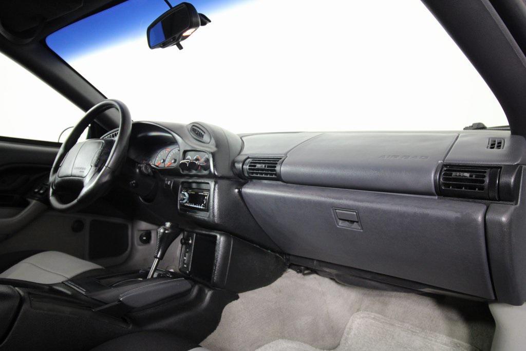 used 1995 Chevrolet Camaro car, priced at $9,995