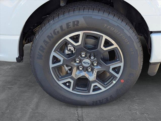 new 2025 Ford F-150 car, priced at $44,290