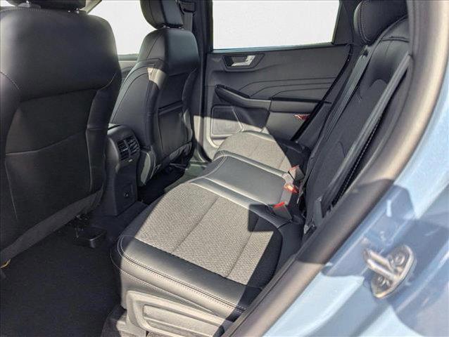 new 2025 Ford Escape PHEV car, priced at $30,600