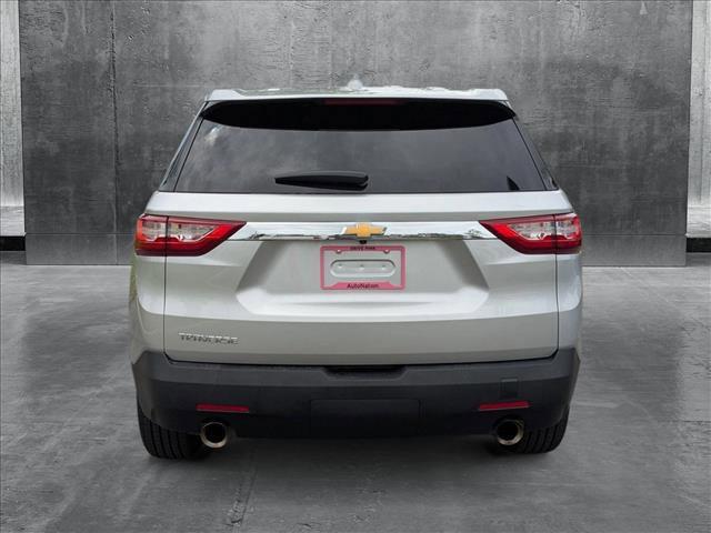 used 2018 Chevrolet Traverse car, priced at $13,992