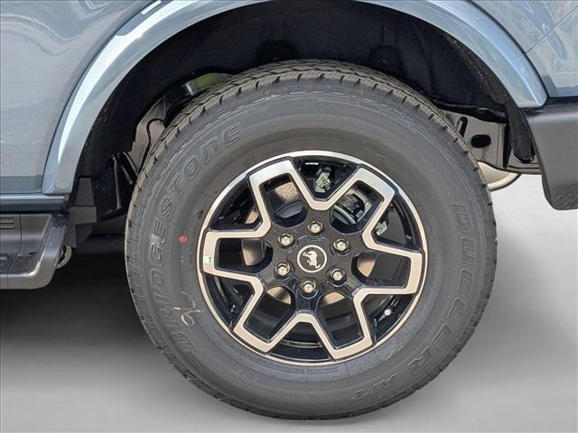 new 2025 Ford Bronco car, priced at $50,734