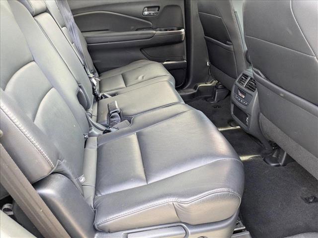 used 2022 Honda Pilot car, priced at $33,491