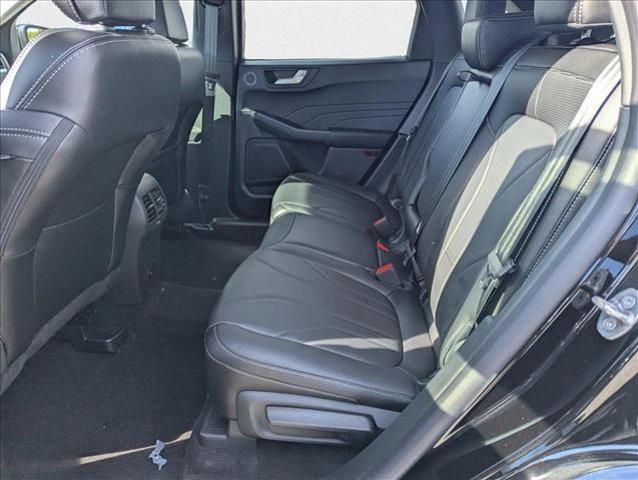 new 2025 Ford Escape car, priced at $35,042