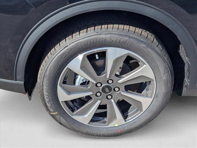 new 2025 Ford Escape car, priced at $35,042