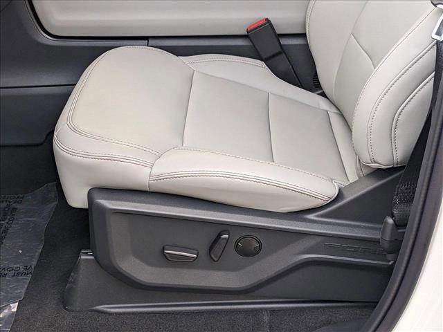 new 2025 Ford Expedition car, priced at $69,205