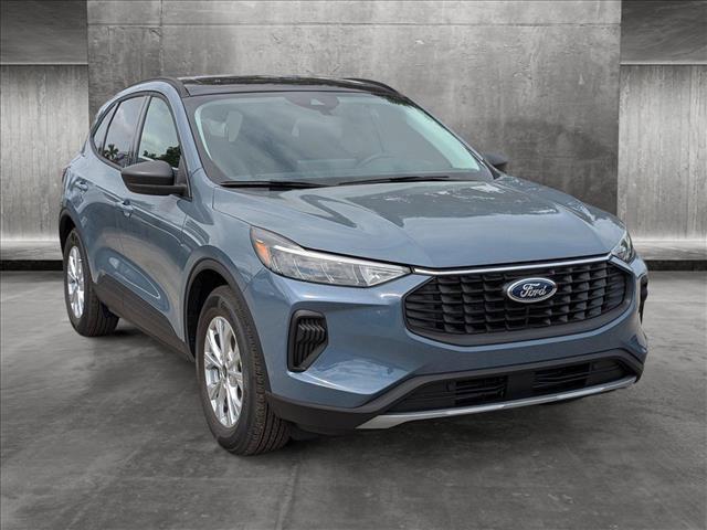 new 2025 Ford Escape car, priced at $33,020