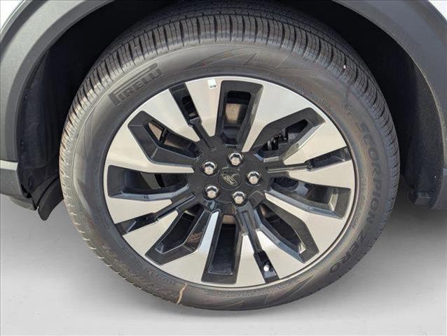 new 2025 Ford Explorer car, priced at $61,308