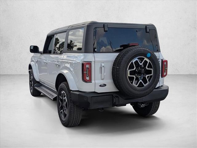 new 2025 Ford Bronco car, priced at $48,952