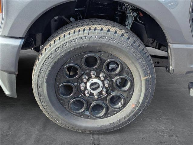 new 2025 Ford F-250 car, priced at $89,675