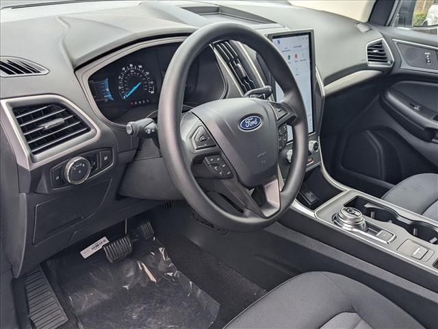 new 2024 Ford Edge car, priced at $30,918