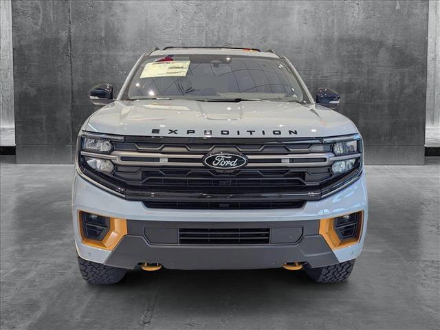 new 2025 Ford Expedition car, priced at $85,245