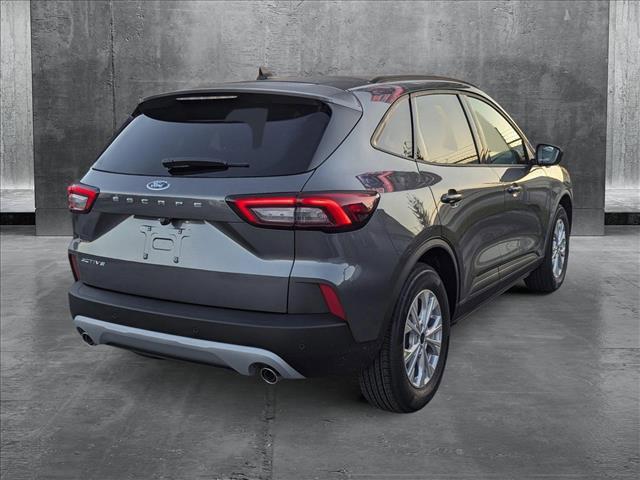 new 2025 Ford Escape car, priced at $30,248