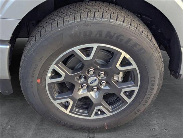 new 2025 Ford F-150 car, priced at $44,290
