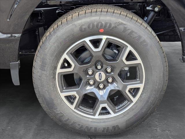 new 2025 Ford F-150 car, priced at $44,199