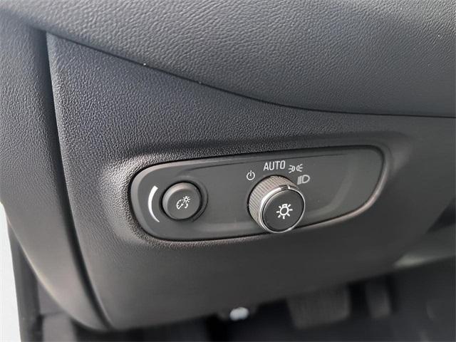 used 2020 Chevrolet Equinox car, priced at $17,648