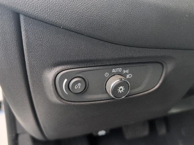 used 2020 Chevrolet Equinox car, priced at $18,523