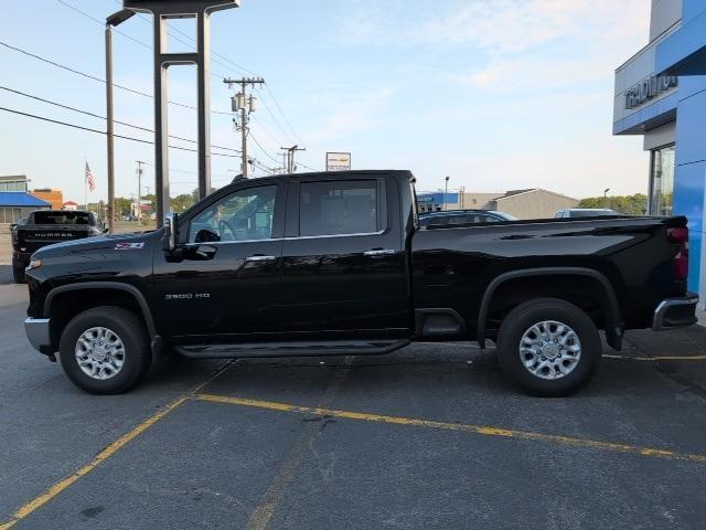 used 2024 Chevrolet Silverado 3500 car, priced at $67,342