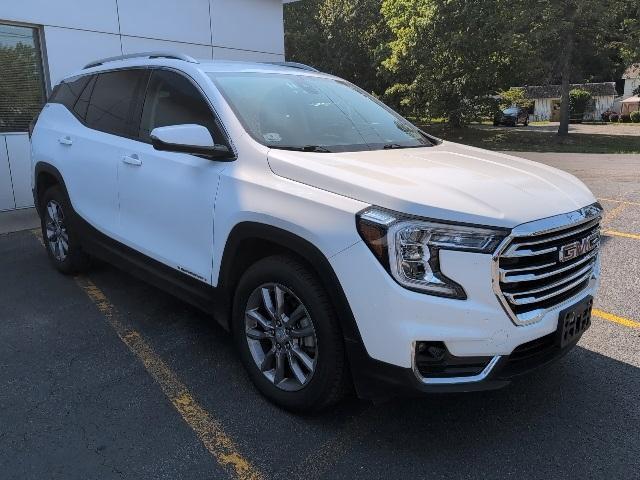 used 2023 GMC Terrain car, priced at $23,757