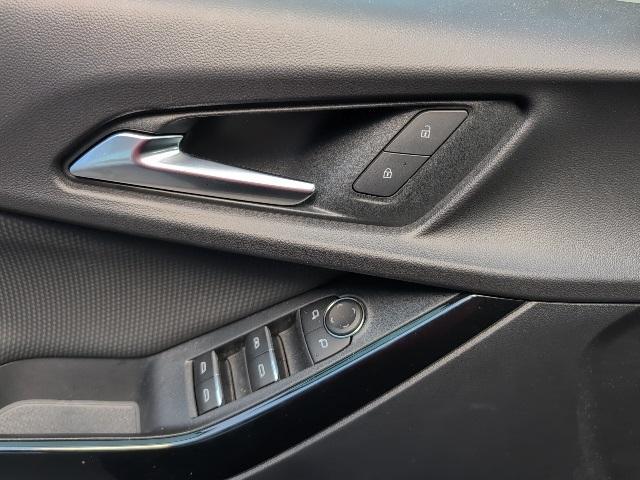 used 2025 Chevrolet Equinox car, priced at $30,693