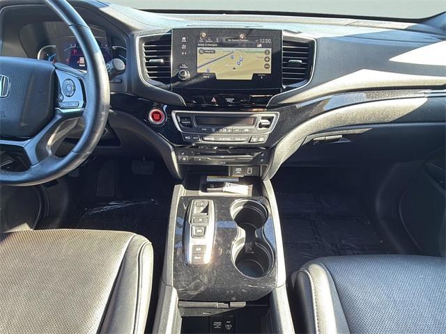 used 2022 Honda Pilot car, priced at $26,333